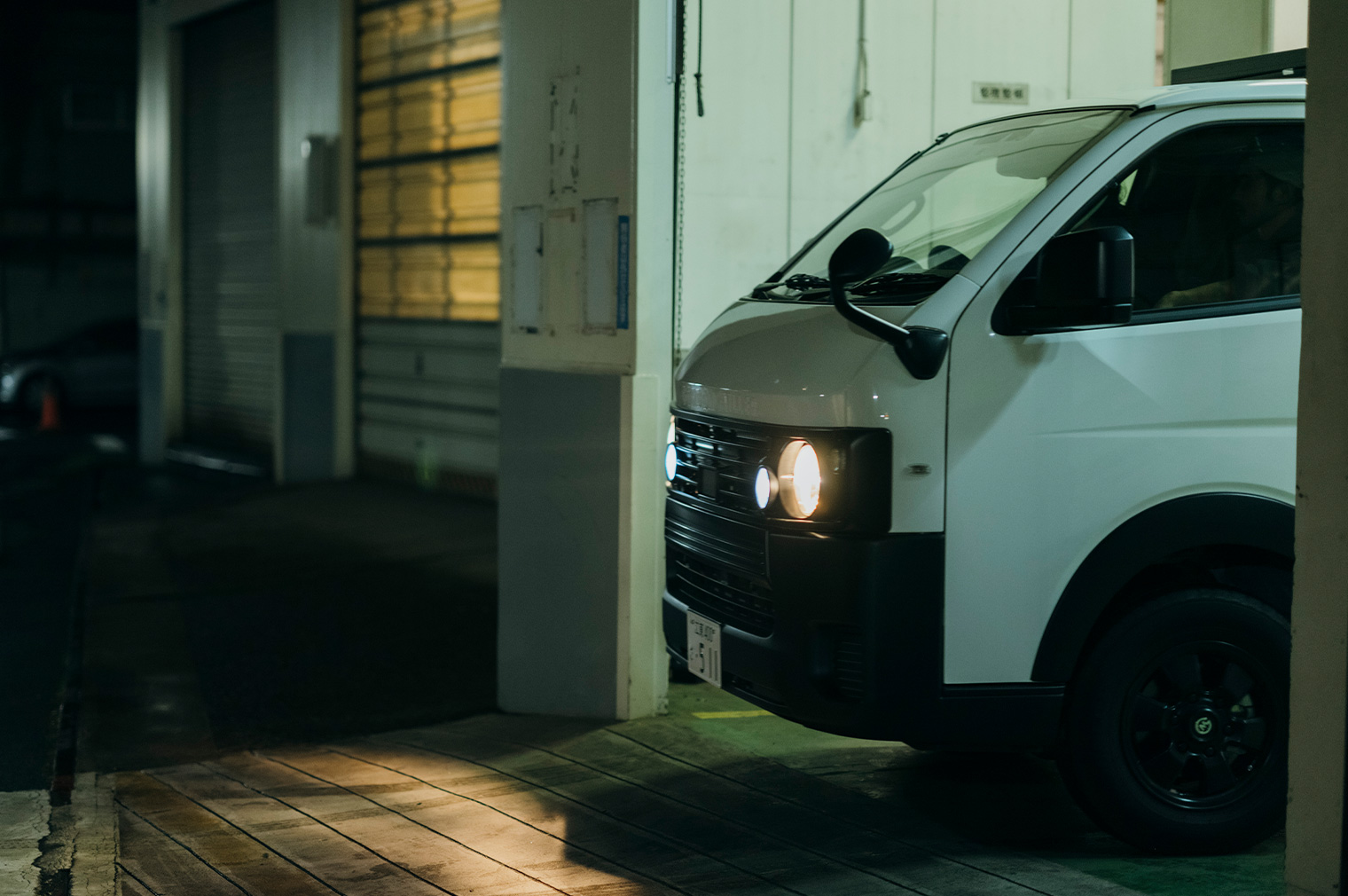 ハナハナ ゴードンミラー CUSTOM CAR | GMLVAN V-01 - GORDON MILLER