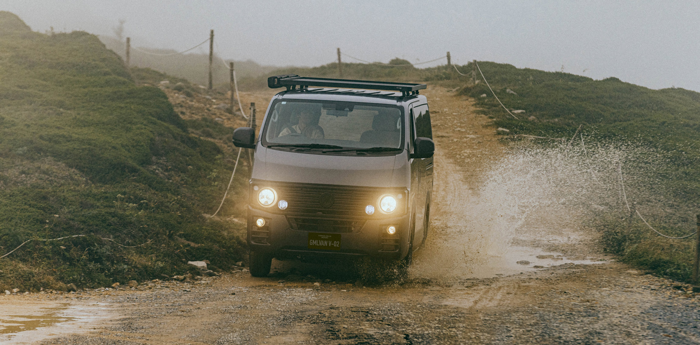 CUSTOM CAR | GMLVAN V-02 - GORDON MILLER