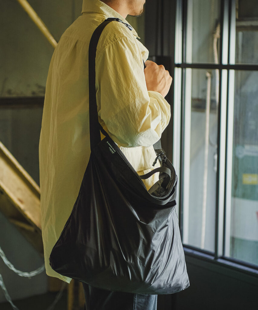 バッグ BAG 収納 ショルダー コーデュラ リップストップ ナイロン 旅行 ビッグサイズ
