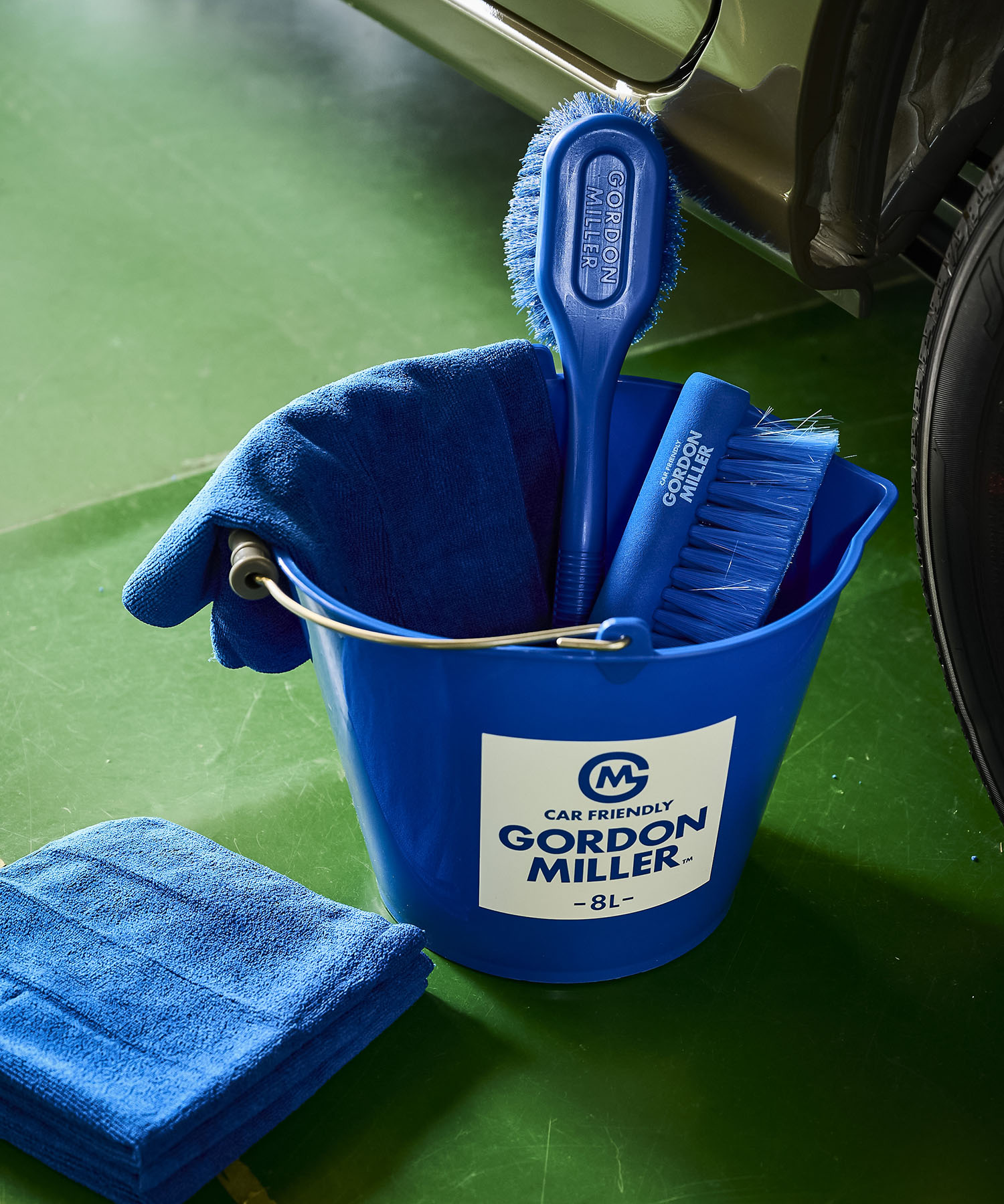 洗車用品　グッズ　おすすめ　おしゃれ　オートバックス　HOWTO　道具　セット　一式　車　収納　バケツ