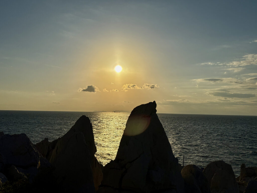 白崎海洋公園から見た夕日