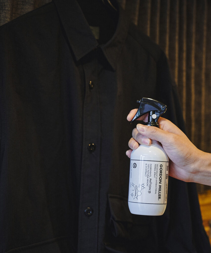 フレグランス　ルーム　スプレー　使い方　メンズ　部屋　匂い　香り　人気　おすすめ　おしゃれ　ブランド　消臭　抗菌　フィトン　35　ヒノキ　天然植物エキス　服