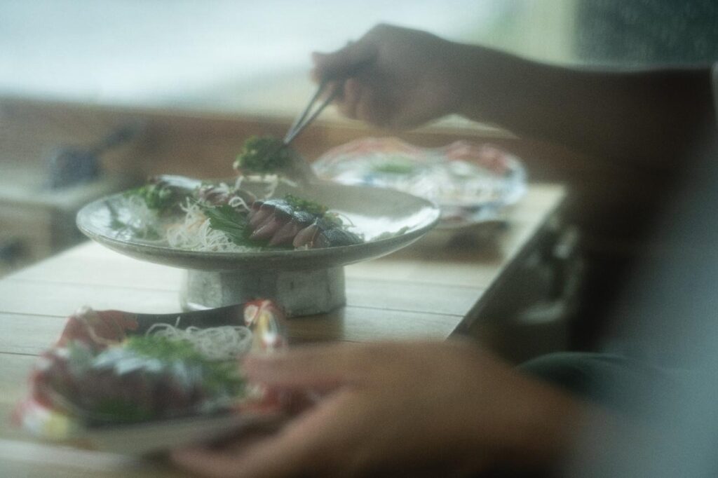 車内で食べる刺身