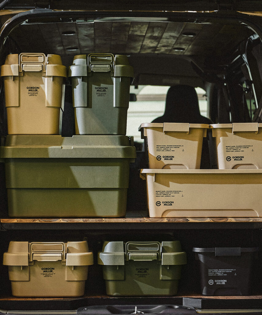 ボックス　収納　フタ付き　大容量　汎用　整理整頓　おしゃれ　おすすめ　ゴードンミラー　車中泊車内収納　積み重ね　スタッキング　座れる　座れる