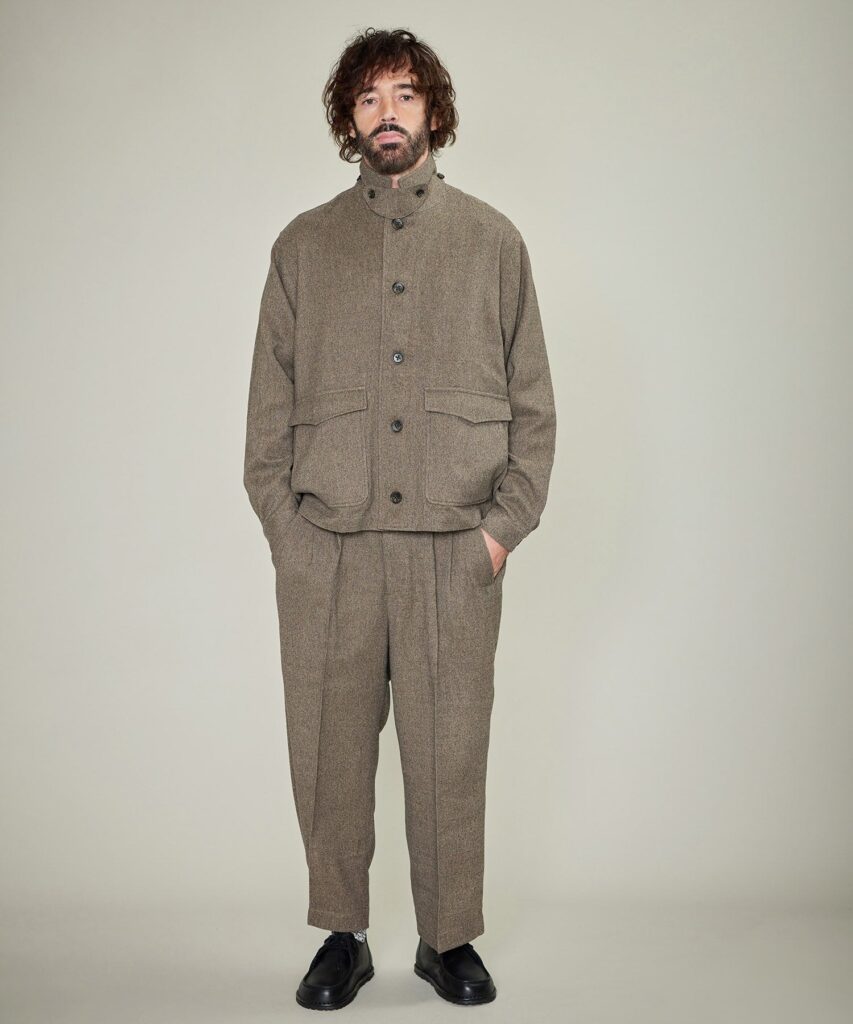 アパレル　ワークウェア　おしゃれ　おすすめ　機能性　アウター　コート　撥水　コーディネート