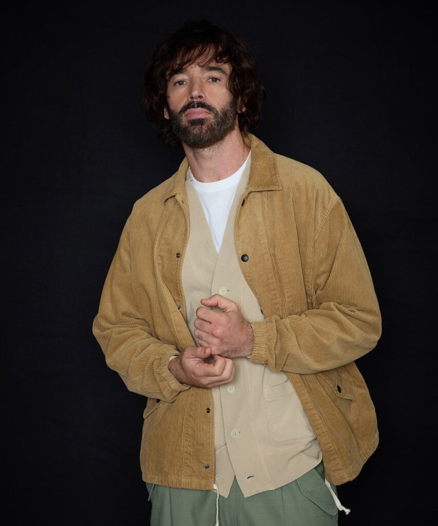 アパレル　ワークウェア　おしゃれ　おすすめ　機能性　アウター　コート　撥水　コーディネート