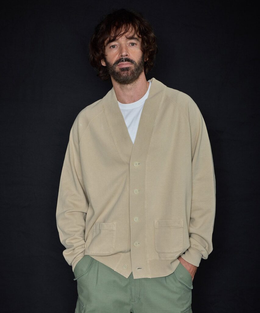 アパレル　ワークウェア　おしゃれ　おすすめ　機能性　アウター　コート　撥水　コーディネート