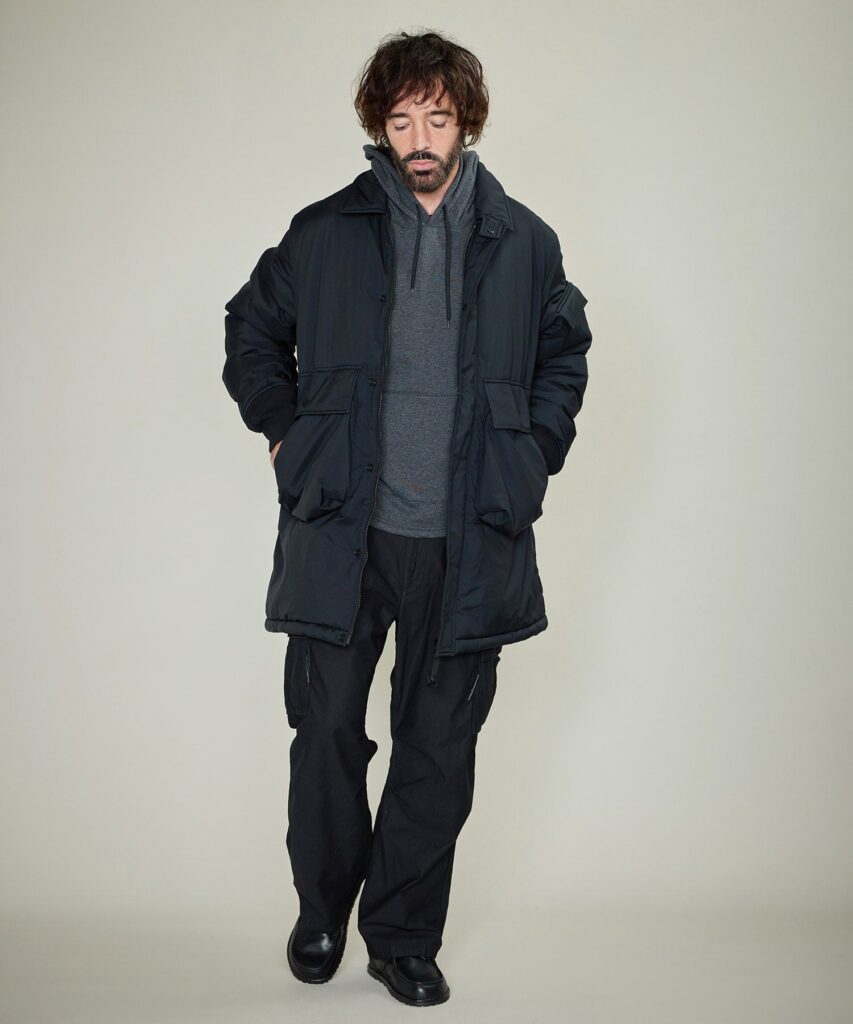 アパレル　ワークウェア　おしゃれ　おすすめ　機能性　アウター　コート　撥水　コーディネート