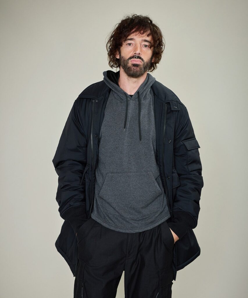 アパレル　ワークウェア　おしゃれ　おすすめ　機能性　アウター　コート　撥水　コーディネート