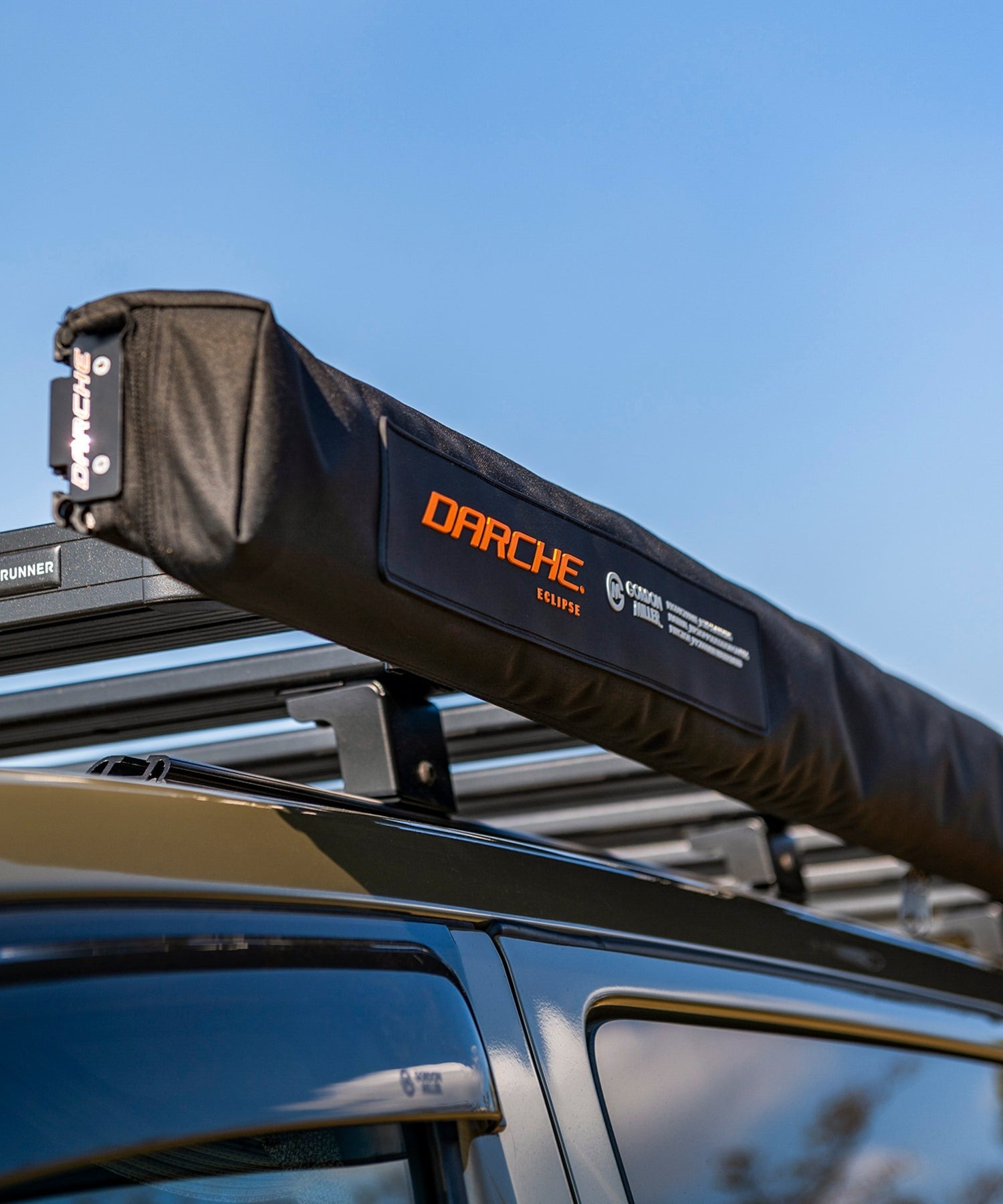 ルーフ　テント　サイドオーニング　おすすめ　カスタムパーツ　おしゃれ　車中泊　取付け　Darche　ダーチ　NV200　ハイゼットカーゴ　別注