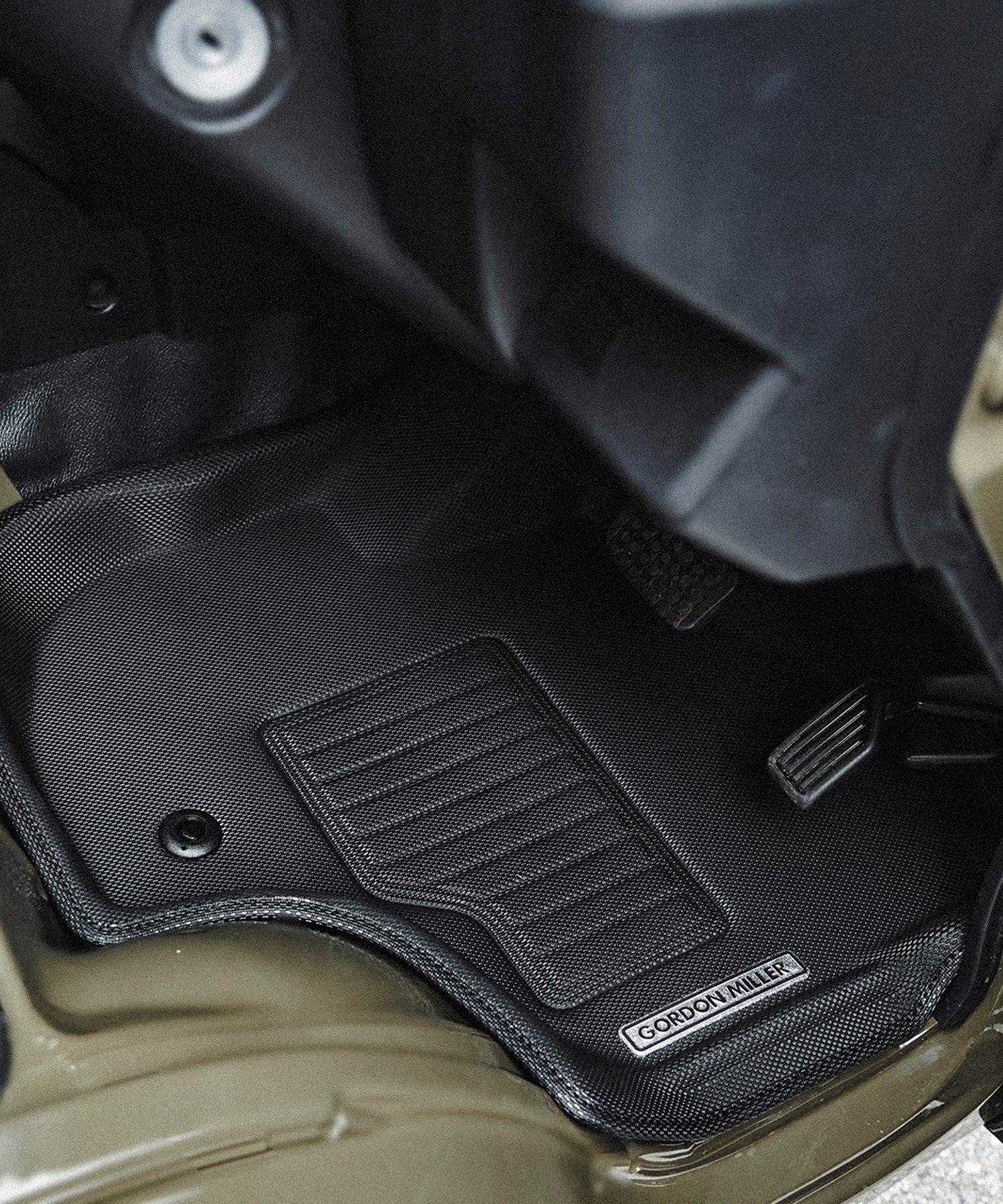 カスタムパーツ マット 車内 車中泊 防水 ハイゼットトラック おすすめ おしゃれ 専用 取付 メーカー