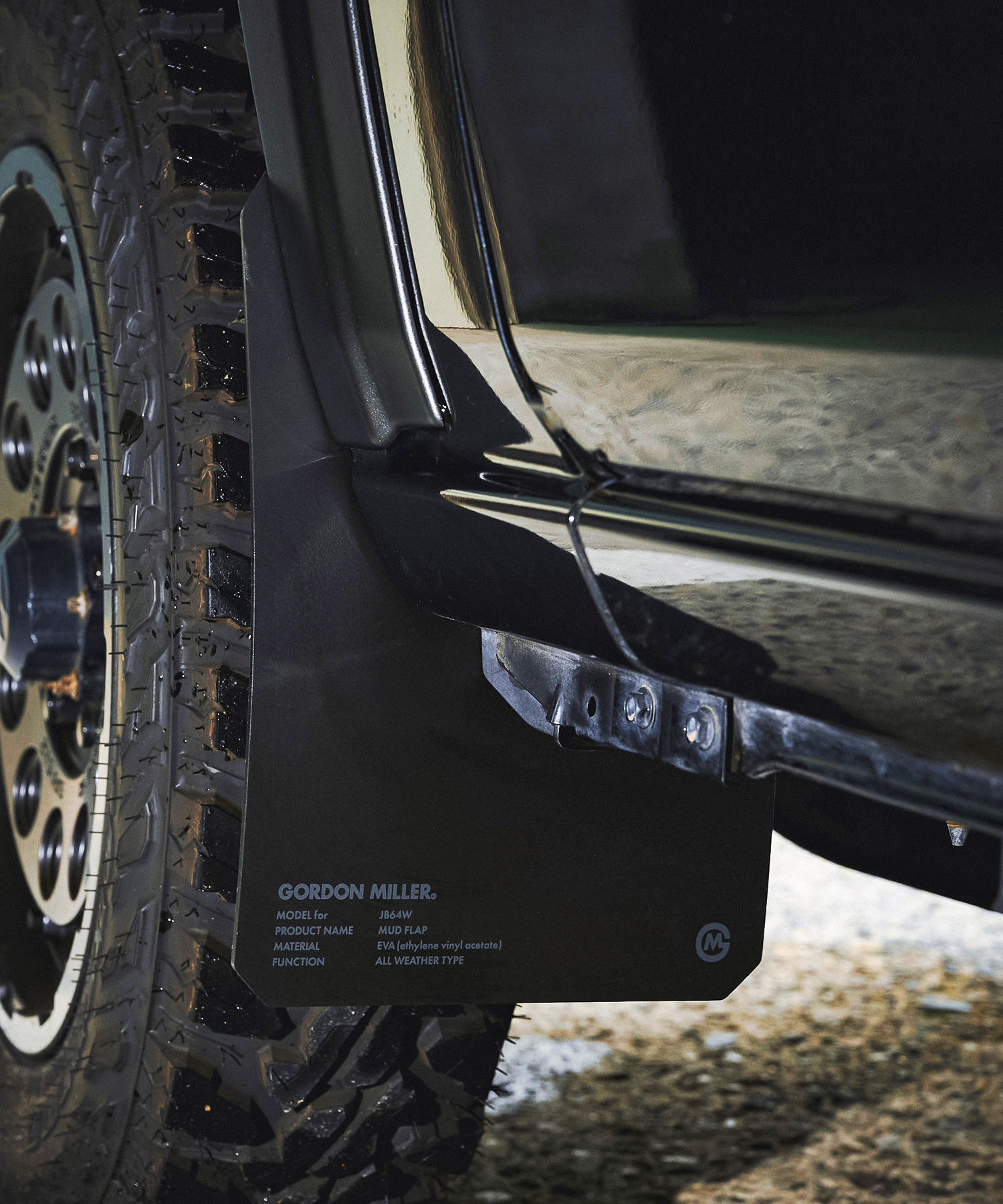 カスタムパーツ マッドフラップ ジムニー 車種専用 車内 おすすめ おしゃれ 防水 効果