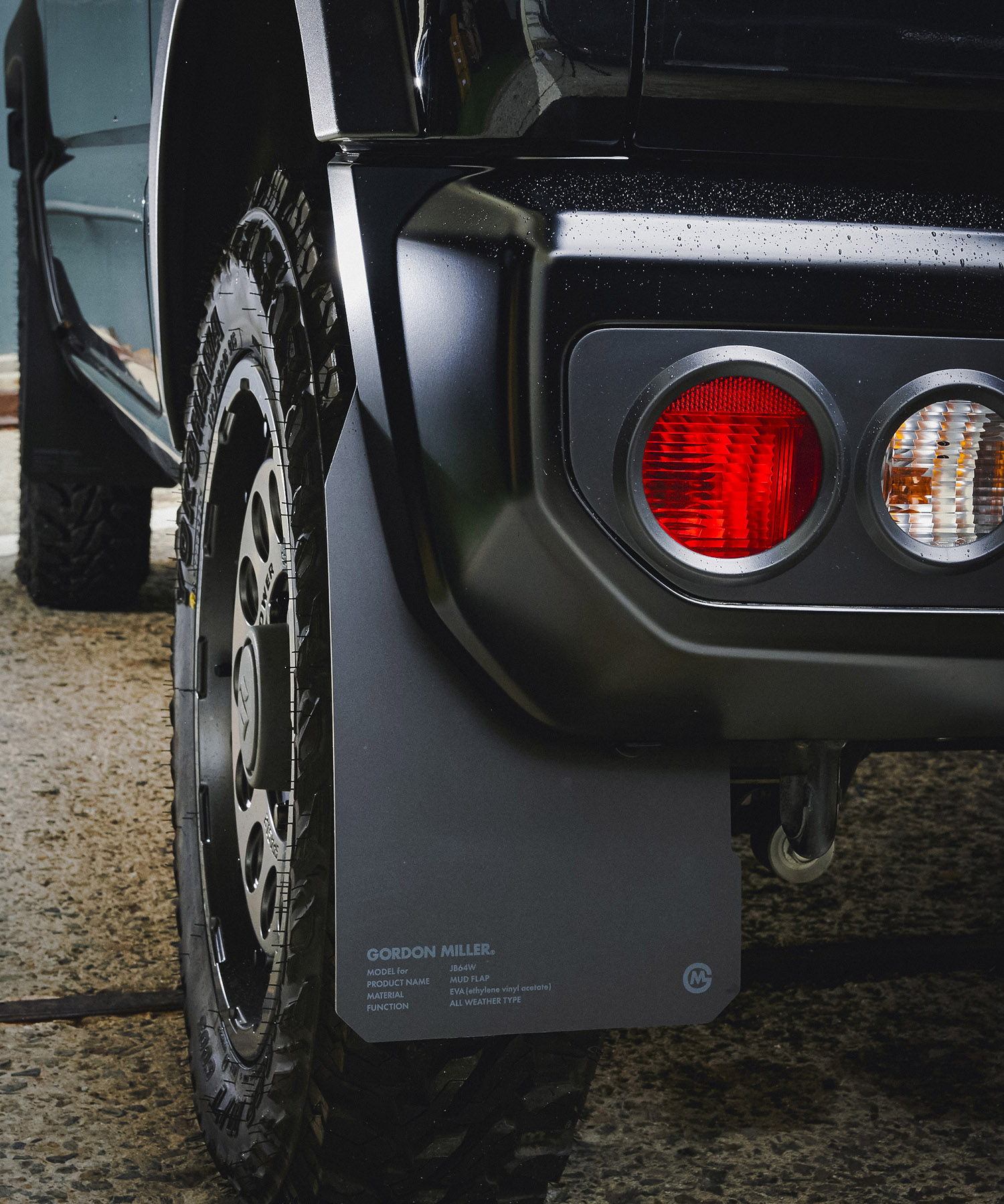 カスタムパーツ マッドフラップ ジムニー 車種専用 車内 おすすめ おしゃれ 防水 効果