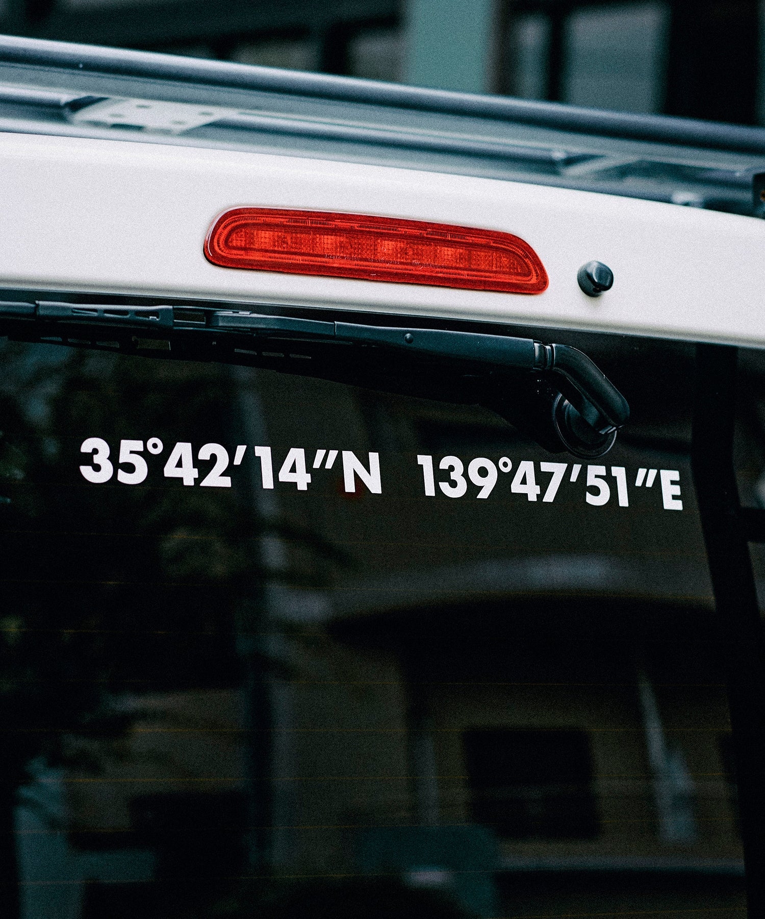 カッティング　ステッカー おすすめ おしゃれ 車 バンライフ 車中泊