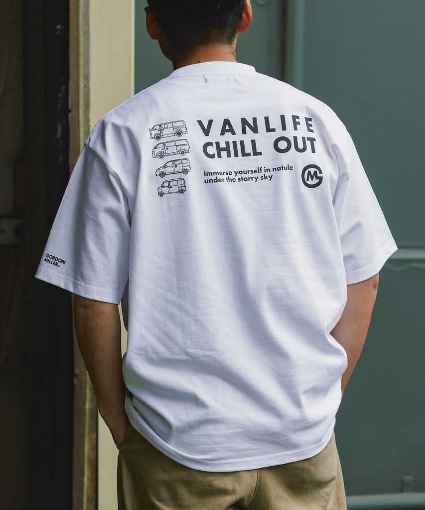 アパレル　ワークウェア　おしゃれ　おすすめ　グラフィック　Tシャツ　
ポケットT　バンライフ チル　ロゴT