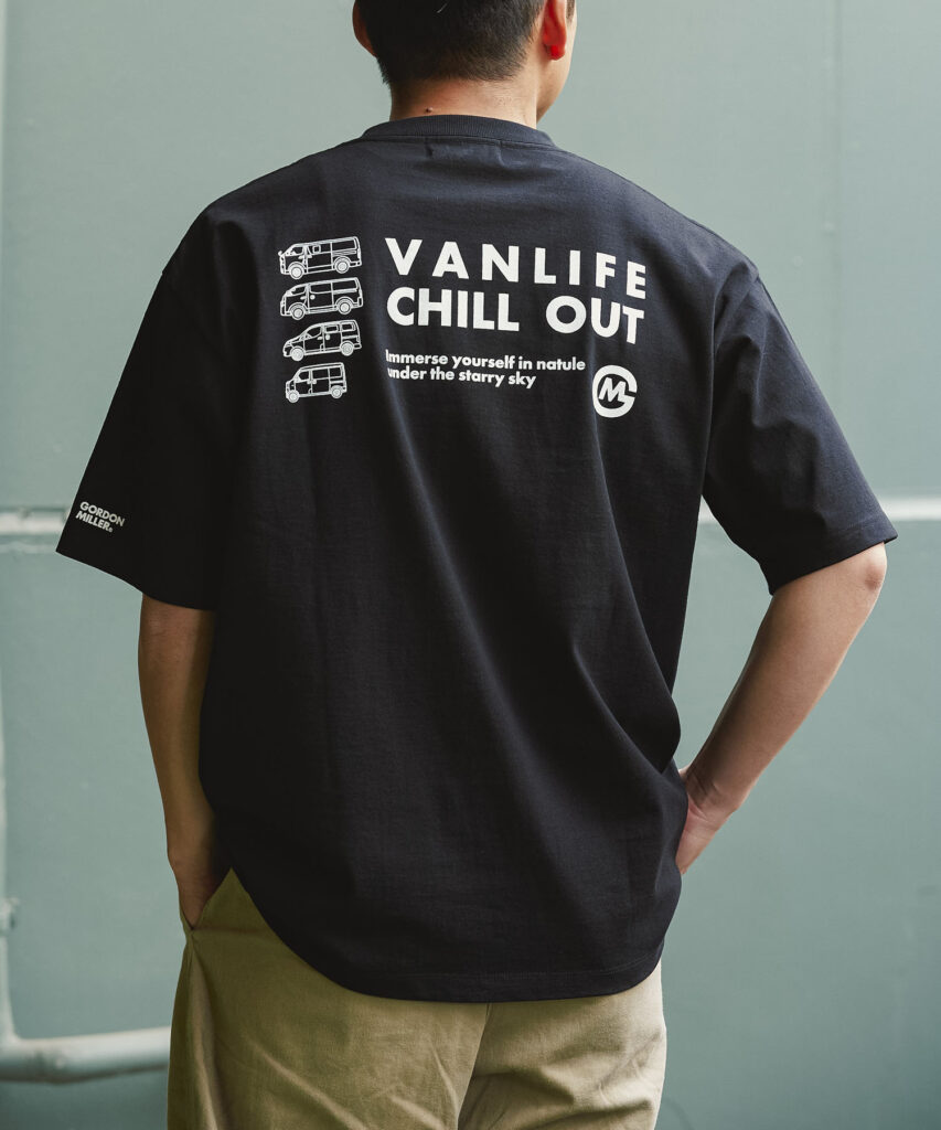 アパレル　ワークウェア　おしゃれ　おすすめ　グラフィック　Tシャツ　
ポケットT　バンライフ チル　ロゴT