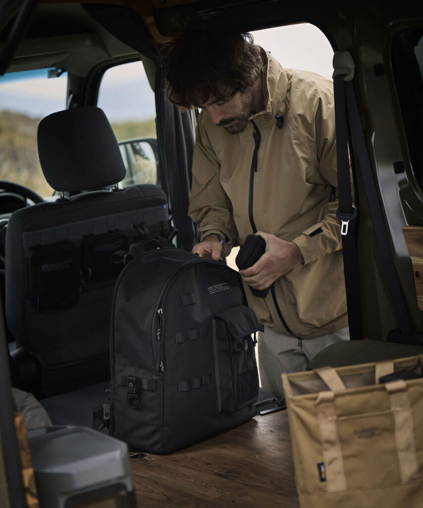 VANLIFE EQUIPMENT　バンライフ イクイップメント　バッグ　おしゃれ　おすすめ　収納　拡張　コーデュラ　バリスティック　リュック　バックパック