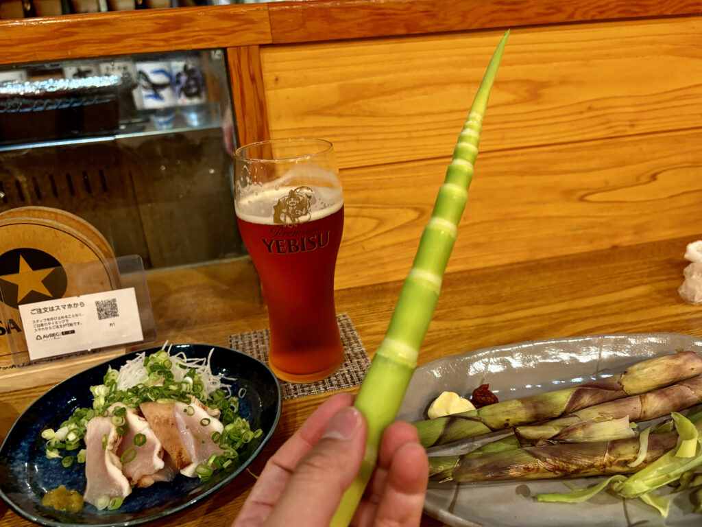 いざかや水穂　琥珀エビス生ビール　姫竹のホイル焼き